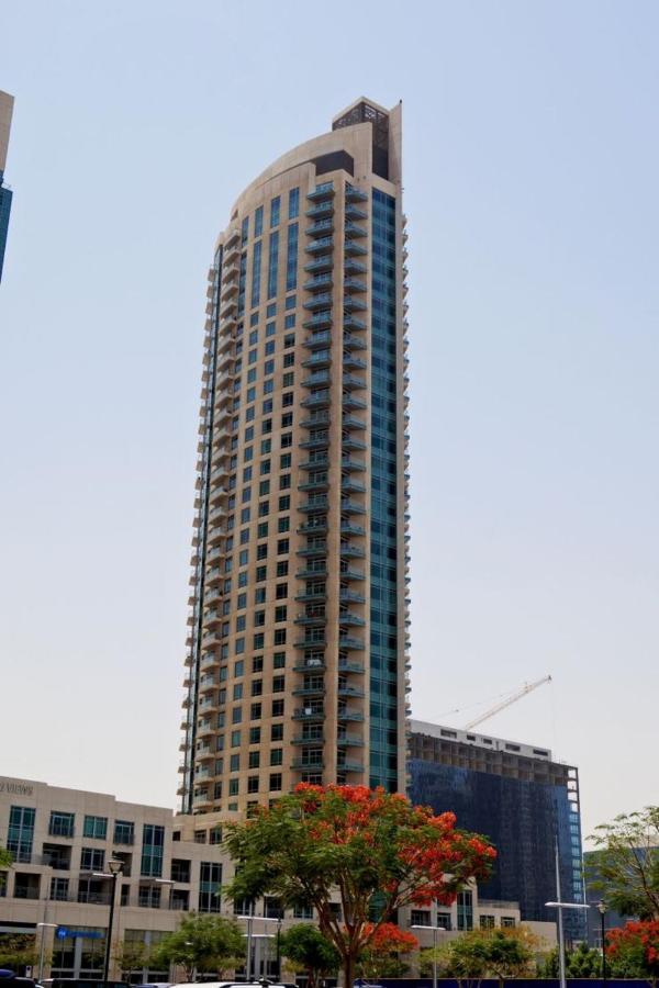 ドバイIcon Casa Living - Burj Views Towerアパートメント エクステリア 写真